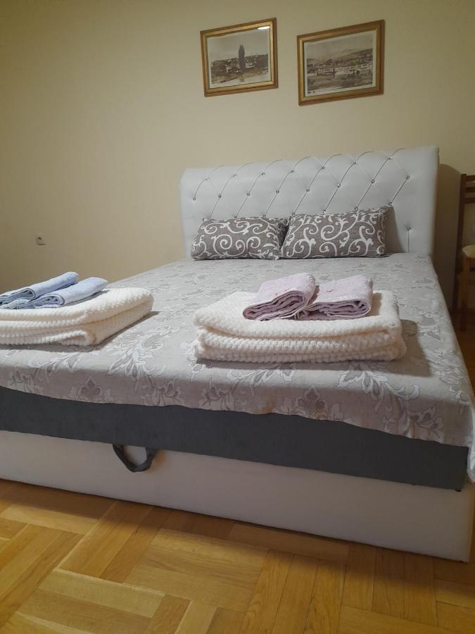 For You Apartman Ni Esterno foto